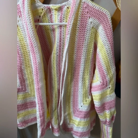 HandKnit Cottagecore Sweater - Picture 7 of 10